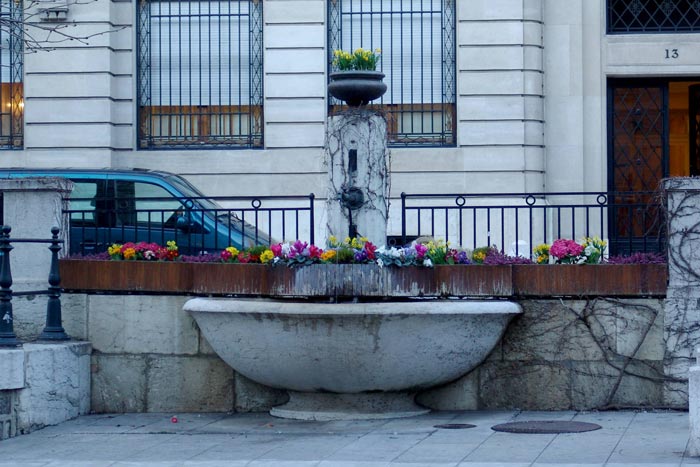 conception de fontaine &agrave; Lapte, Le Puy-en-Velay